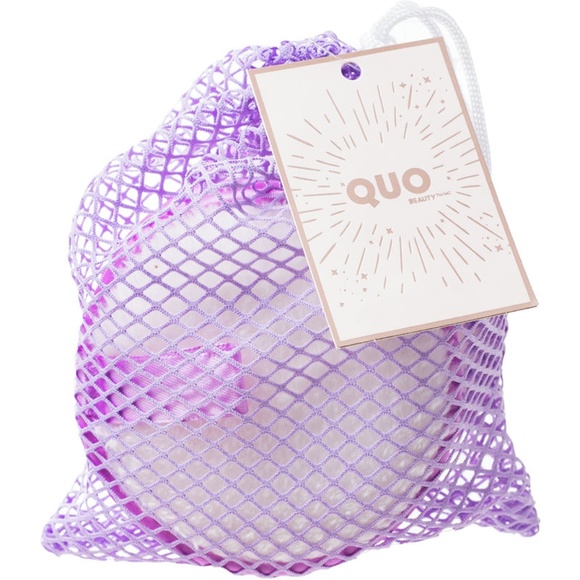 Quo CLEAN & GREEN ECO-FRIENDLY REUSABLE MAKEUP PADS AND WASHING BAG - Picture 1 of 7